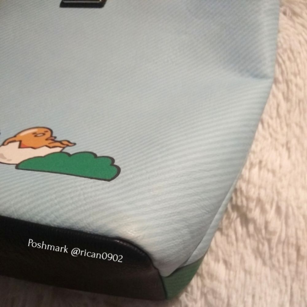 Loungefly Hello Sanrio Characters Rainbow Tote Bag and Wallet - Picture 5 of 15
